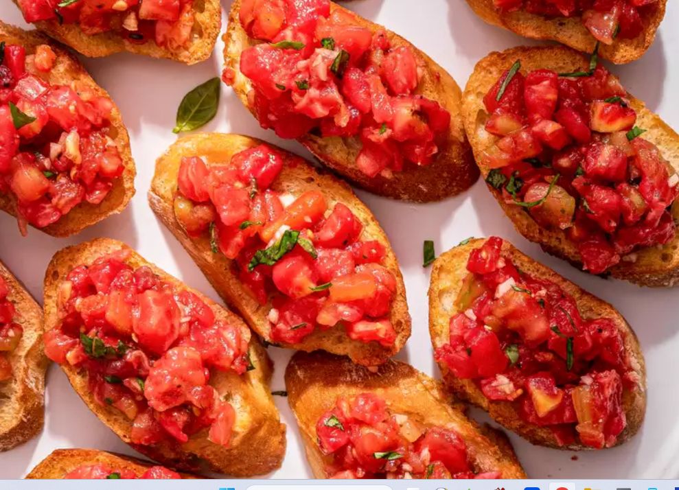 Bruschetta med tomat og basilikum